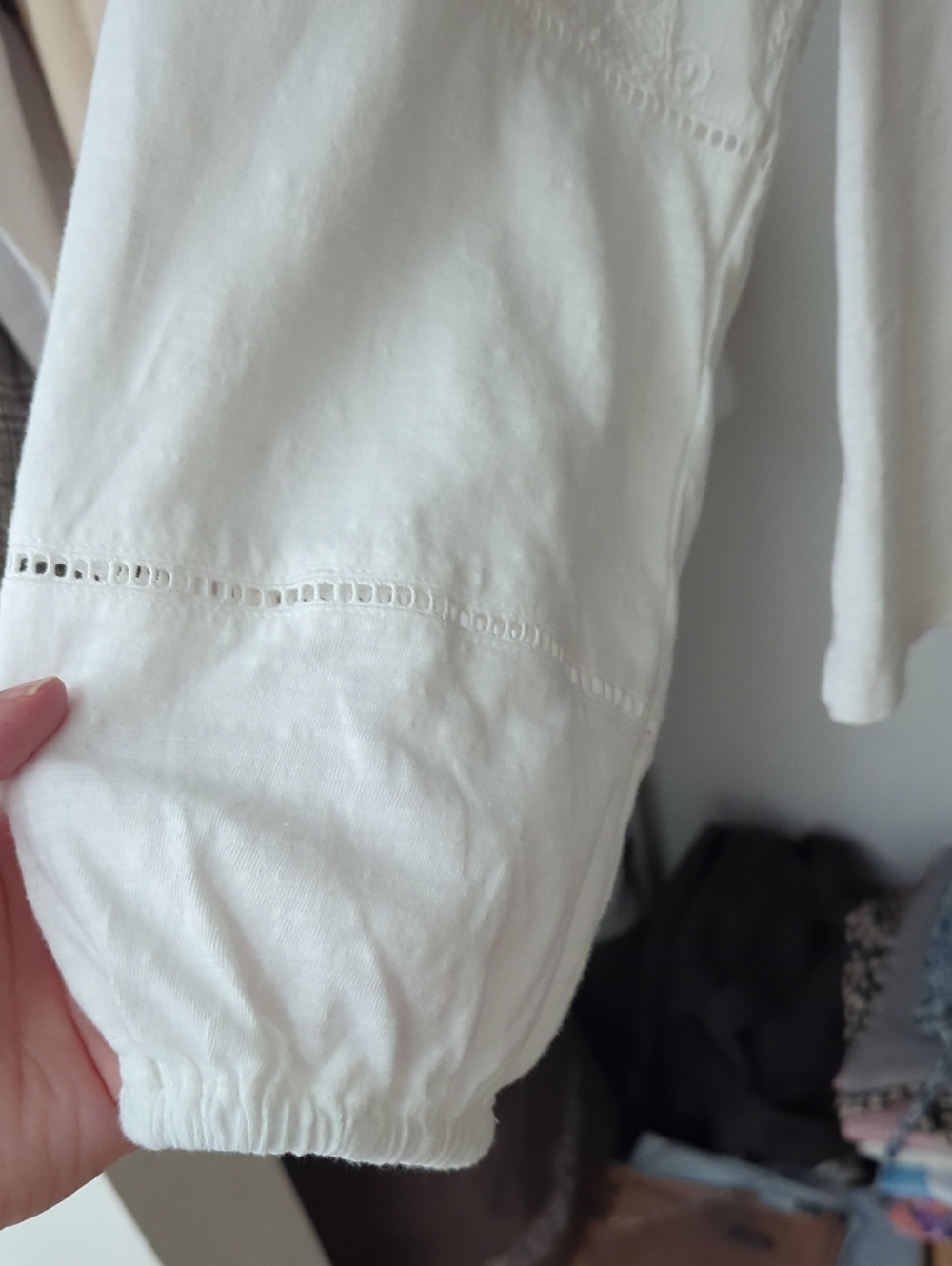 Fatface Ally White Embroidered Sleeve Top NWT Size 8 - Picture 13 of 13